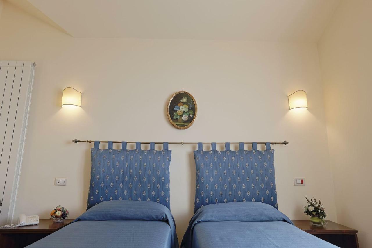 Pigna D'Oro Country Hotel Santo Stefano Quisquina Exterior foto